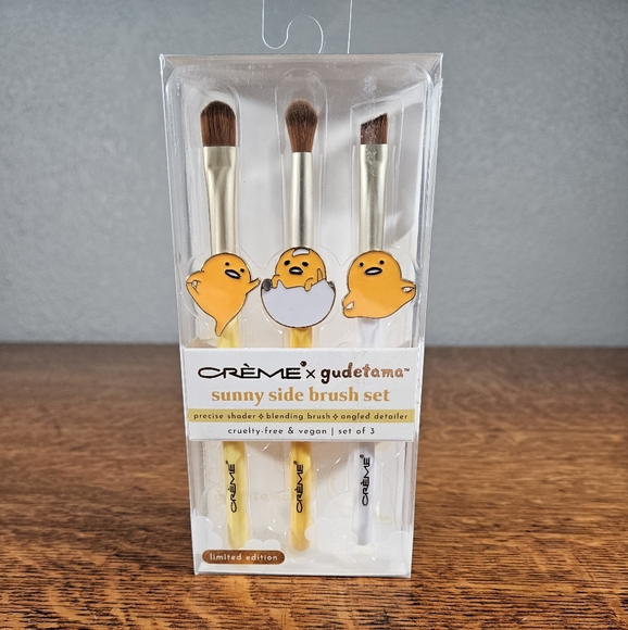 Crème x Gudetama Sunny Side Brush Set - Picture 2 of 3